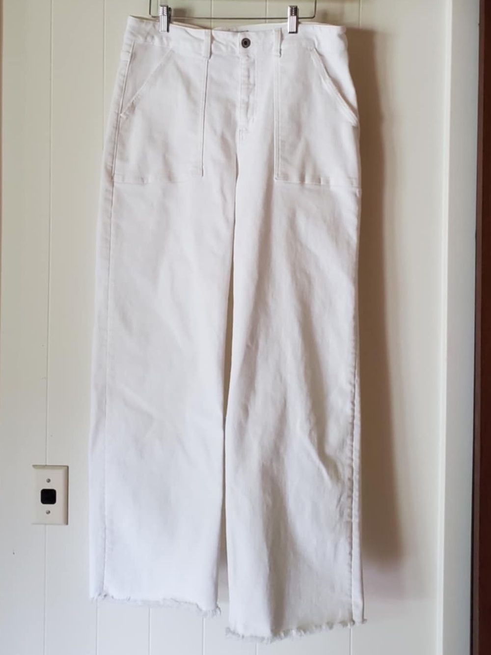 Mica Los Angeles White Wide Leg Jeans Size 31